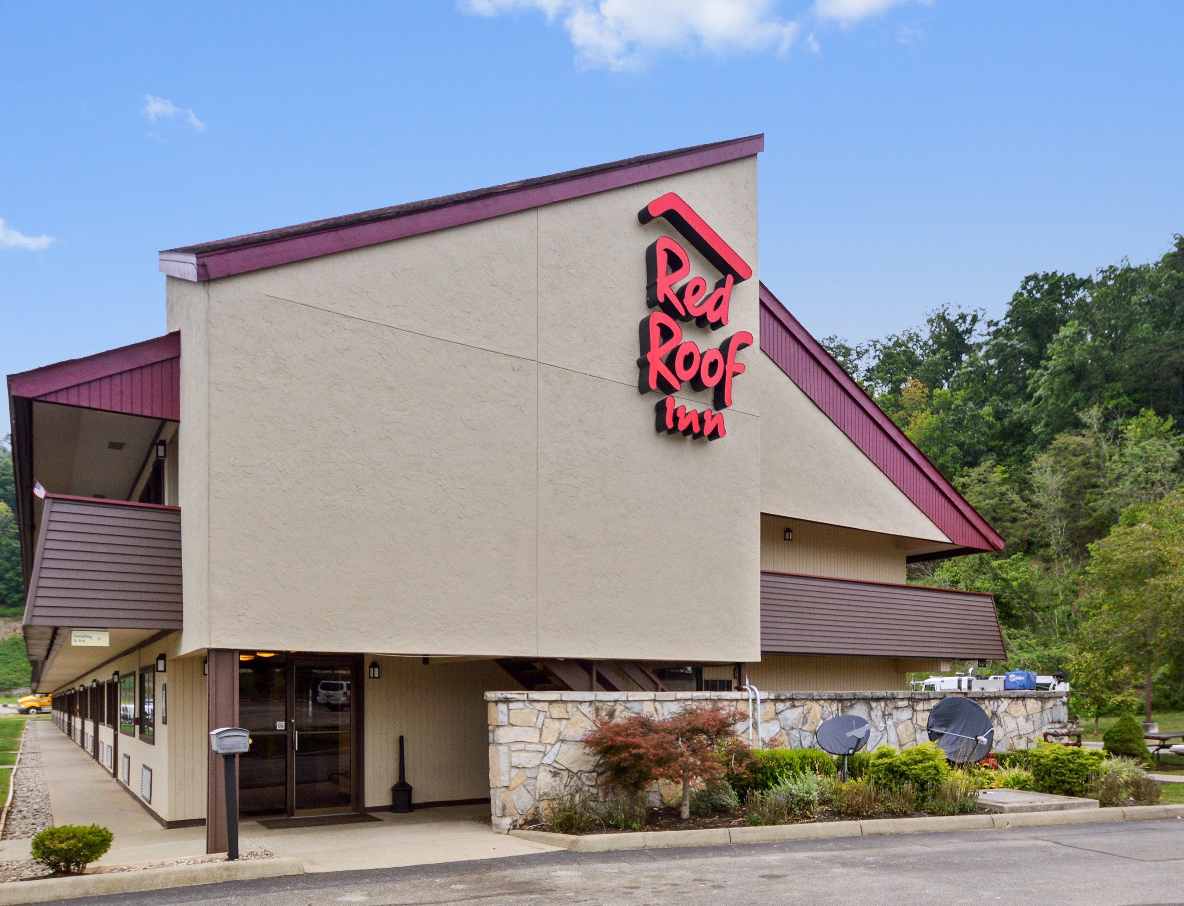 Red Roof Inn Charleston West - Hurricane, Wv Teays Valley Екстериор снимка