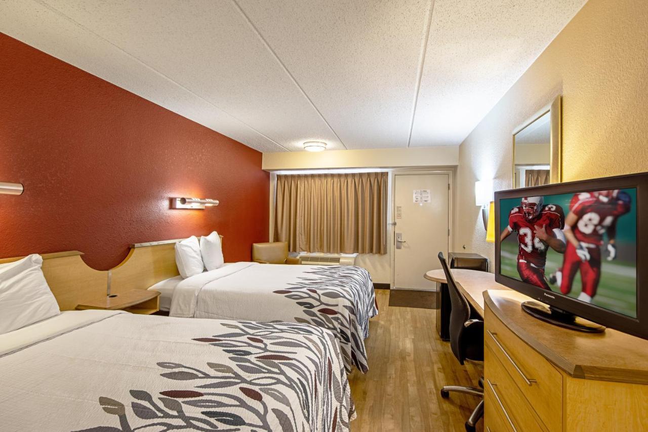 Red Roof Inn Charleston West - Hurricane, Wv Teays Valley Екстериор снимка